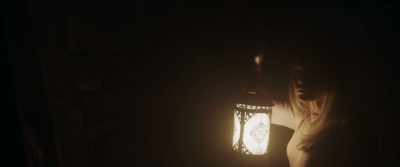 [wood creaking] - Annabelle Comes Home