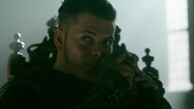 Woof, woof. - Vikings