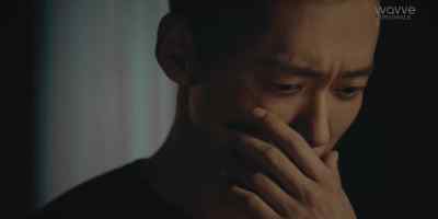 Word is that Hwang Mo Sool... - The Veil