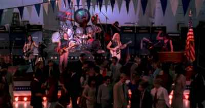 ♪ Working on a sex farm ♪ - Time Warp Vol. 1: Midnight Madness