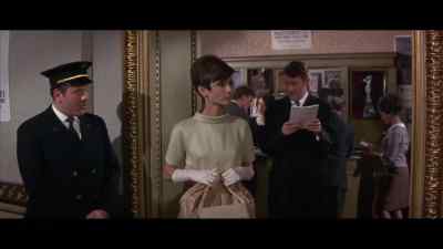 Would you check your parcel, please? - How to Steal a Million