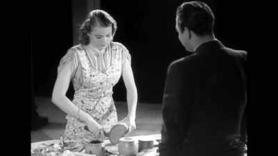 Would you give me a couple of
bread rolls for me to remember you by? - Hitler's Hollywood