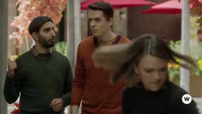 Would you guys mind, um,
just watching this stuff - Autumn in the City