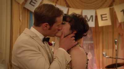 ♪ Would I leave you,
darling, never ♪ - Ms Fisher's Modern Murder Mysteries