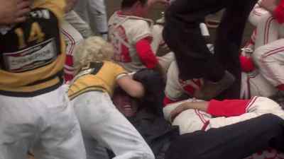 Would you leave me alone? Get off me! - The Bad News Bears Go to Japan