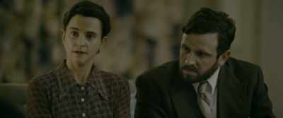 Would you like a drink?
- Yes, please. - Into the Darkness