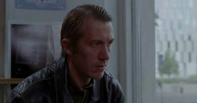 Would you like to go to the cinema? - Fallen Leaves