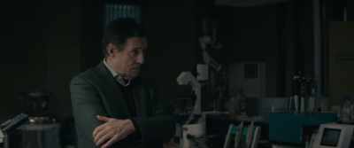 Would you like me to keep you company?
-Yeah, I'd like that. - War of the Worlds