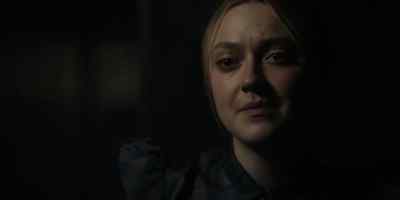 - Would you like to see her? - The Alienist