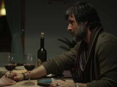Would you like to spend
the night with me? - Un amor