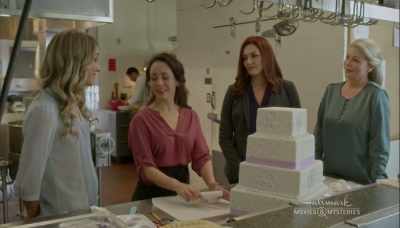 Would you mind if I asked you
a couple questions about Sugar? - Ruby Herring Mysteries: Silent Witness