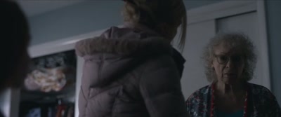 - Would you mind sitting with Maya?
- No, you obviously didn't, Jackie! - The Good Nurse