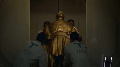 Would you place your hands
on your hips, please? - Watchmen
