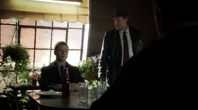 Would you please get me closer? - Gotham
