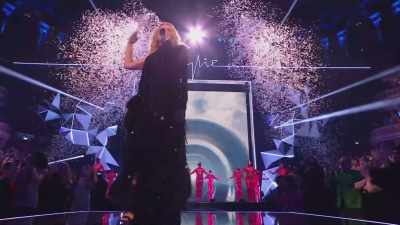 Would you please thank the band,
dancers, backing vocalists, - An Audience With Kylie