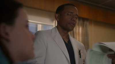 Would you rather lose feeling
in your thigh or genitals? - The Good Doctor