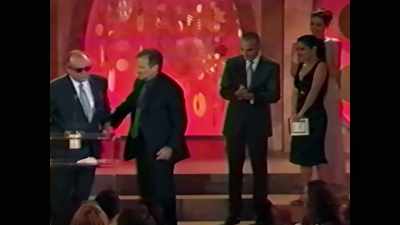 Would you--
would you give the funniest
acceptance speech ever? - Robin Williams: Come Inside My Mind