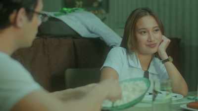 Wow, her aura is too much. - Hibang