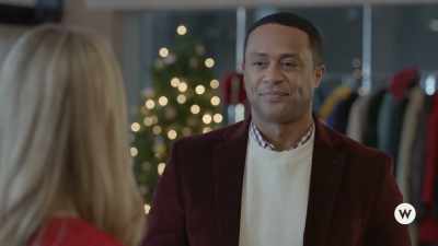 Wow, Blair, you look beautiful. - A Tiny Home Christmas