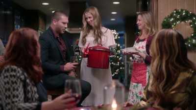 -Wow.
-[chuckles] - Christmas on the Menu