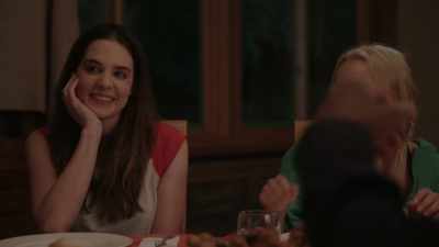 - Wow, so cool that Walt helps
you with dinner, Clarisse. - Blossom