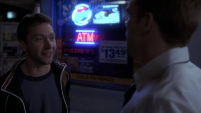 WOW, I REALLY HIT
YOU HARD, DIDN'T I ? - Six Feet Under