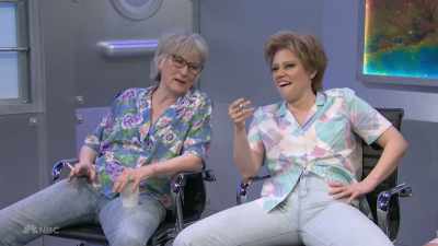 ‫♪♪
‫wow, look at US.
‫Look at our clothes. - SNL50: The Anniversary Special