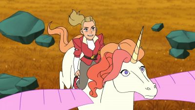 - Wow. Mara did a number on this place.
- Let's put it back together. - She-Ra and the Princesses of Power