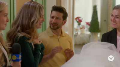 - Wow.
- Oh, my goodness. - Wedding of a Lifetime