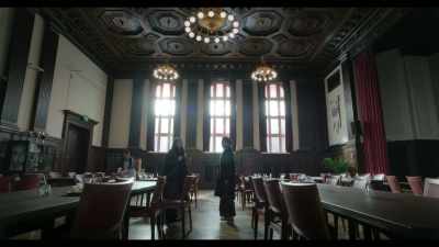 - Wow, this place, it looks like...
- Please don't say Hogwarts. - Inventing Anna