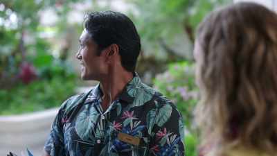 - Wow.
- Pretty great, huh? - Romance in Hawaii