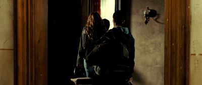 WoW, this room feels so timeless. - Hostel: Part II