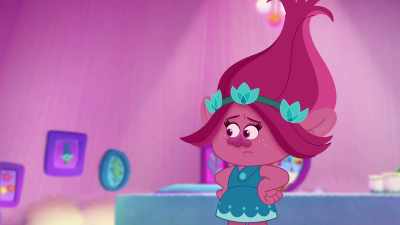‐ Wow, she seems stressed.
I bet she could use a card. - Trolls: TrollsTopia