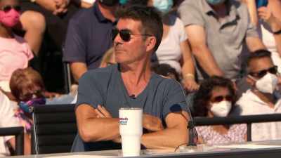 - Wow.
- So Simon, I would like - America's Got Talent: Extreme