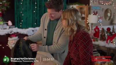 - Wow!
- Some of the ribbons are missing. - Bringing Christmas Home