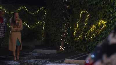 Wow, thank you for
that back there. - A Heart for Christmas