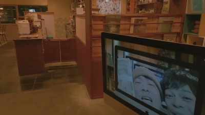 Wow, the Droste TV is amazing. - Beyond the Infinite Two Minutes