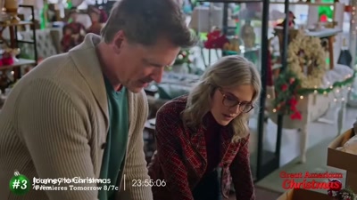 - Wow.
- This is a World War II jacket. - Bringing Christmas Home