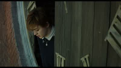 Wow, this is really high up. - The New Mutants