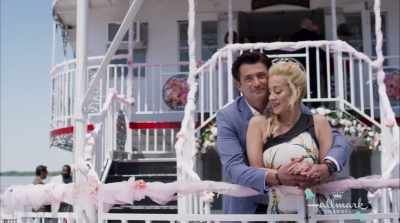 - Wow, that view, nevergets old, does it? - Wedding at Graceland
