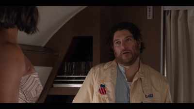 - Wow, wow, wow, wow, wow, wow. - Mr. Throwback