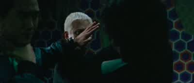 Wow, you're strong, Mr Monster. - Old Boy