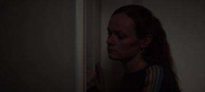 Wren, can I come in? - Red Rose