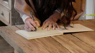 write-note - Fixer Upper: Behind the Design