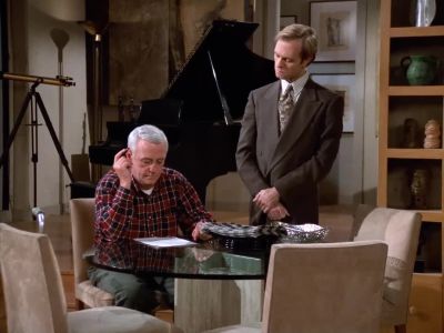 Writing a letter? - Frasier