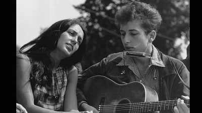 Wymieniamy się nawzajem - Joan Baez: I Am a Noise