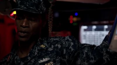 XO, starboard RHIB is away. - The Last Ship