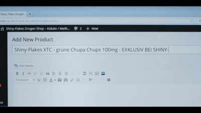 XTC - green Chupa Chups
SHINY FLAKES EXCLUSIVE - Shiny_Flakes: The Teenage Drug Lord