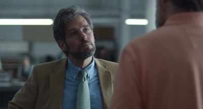 Y, como la empresa es mía, - The Shrink Next Door