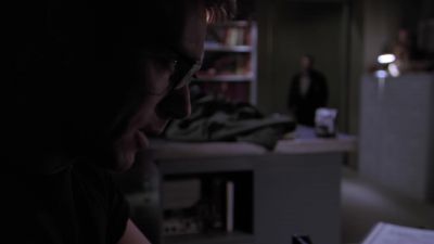 {Y:i}- (Bregman) Dr Jackson.
- Yeah, it's not a good time right now. - Stargate SG-1